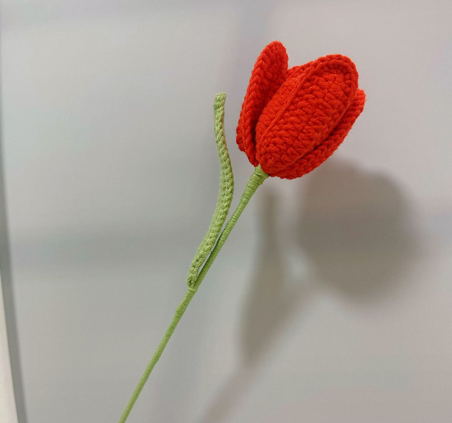 Handmade Crochet Petal Tulip Bouquet – Knitted Yarn Potted Flowers for Home Decor & Gifts