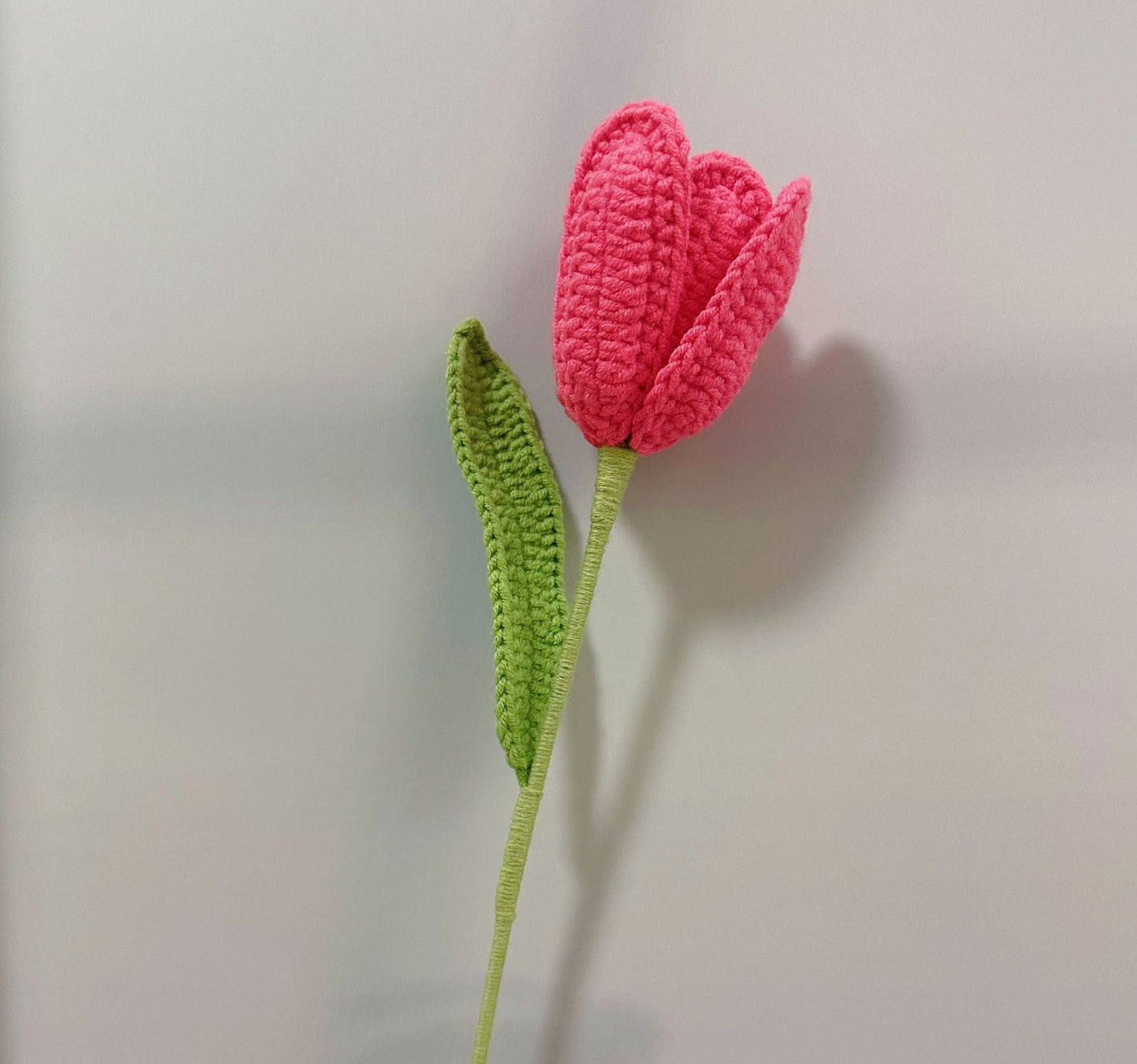 Handmade Crochet Petal Tulip Bouquet – Knitted Yarn Potted Flowers for Home Decor & Gifts