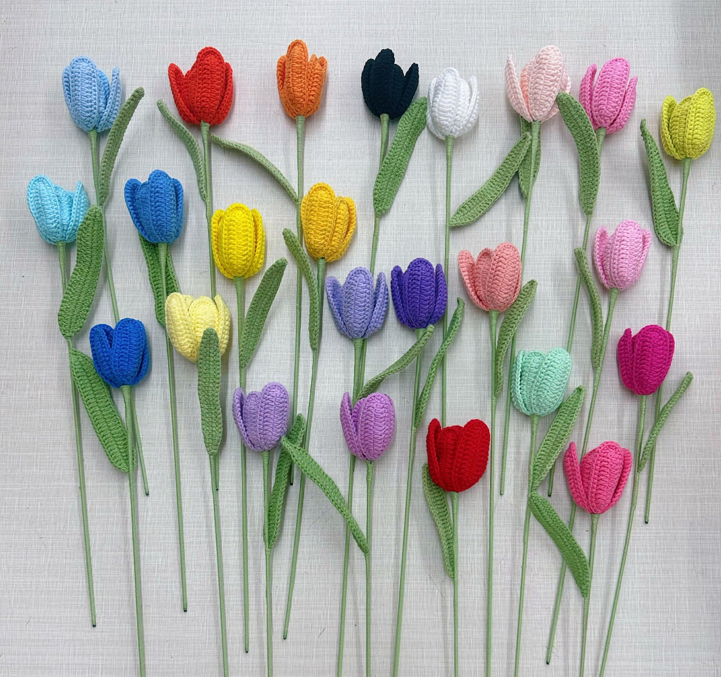Handmade Crochet Petal Tulip Bouquet – Knitted Yarn Potted Flowers for Home Decor & Gifts