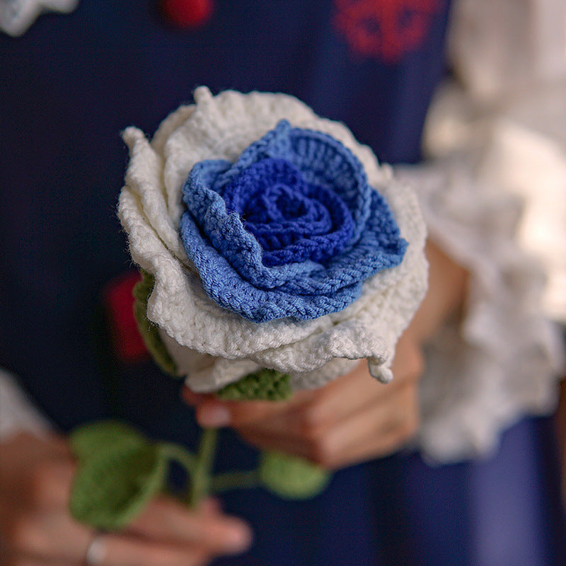 Crochet Bouquet Handmade Thai Rose Crochet Finished Handheld Flower Arrangement