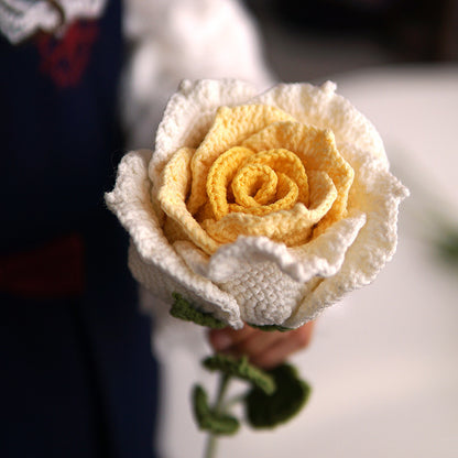 Crochet Bouquet Handmade Thai Rose Crochet Finished Handheld Flower Arrangement