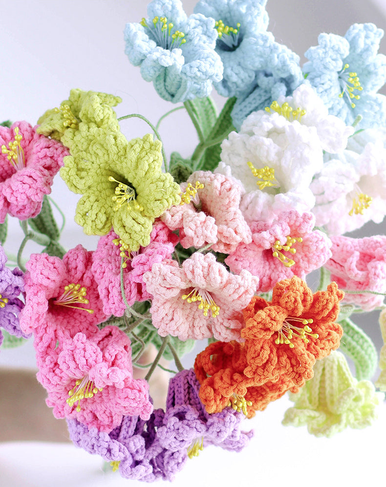Handmade Crochet Daffodil Bouquet – Multi-Stem Knitted Yarn Flowers for Home Decor & Gifts