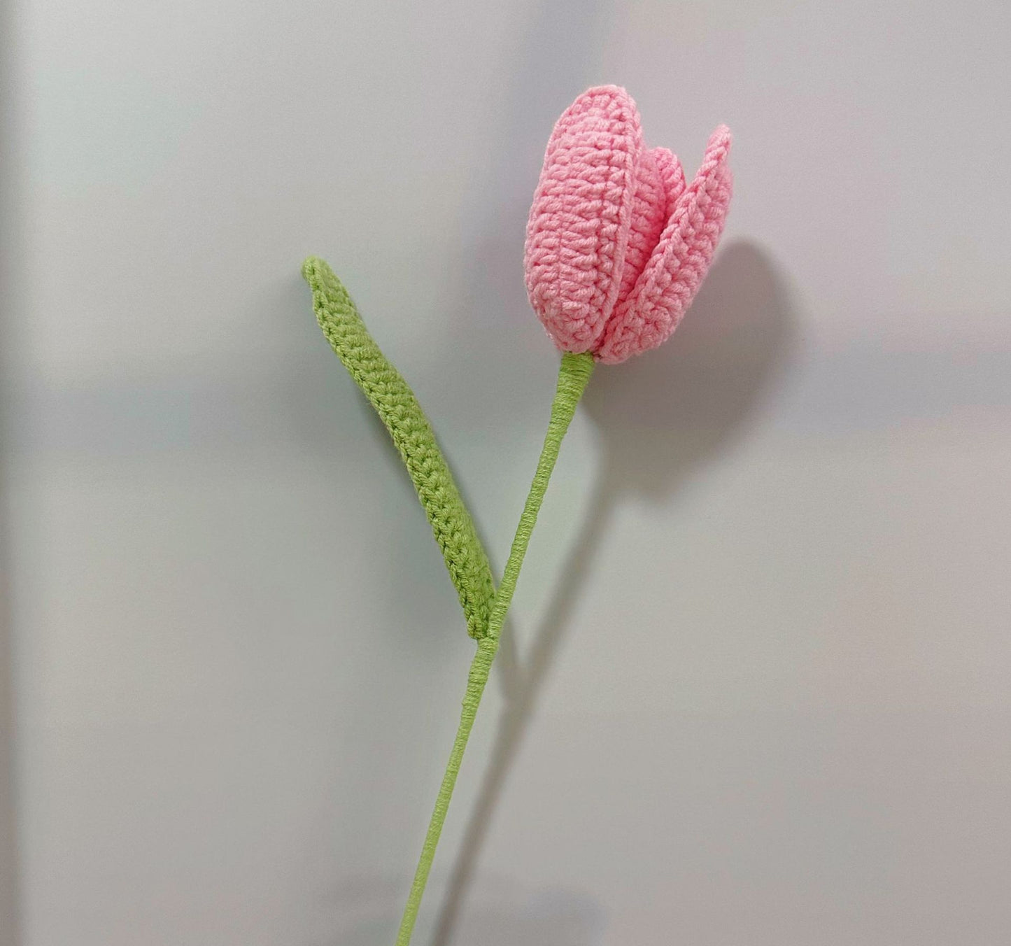 Handmade Crochet Petal Tulip Bouquet – Knitted Yarn Potted Flowers for Home Decor & Gifts