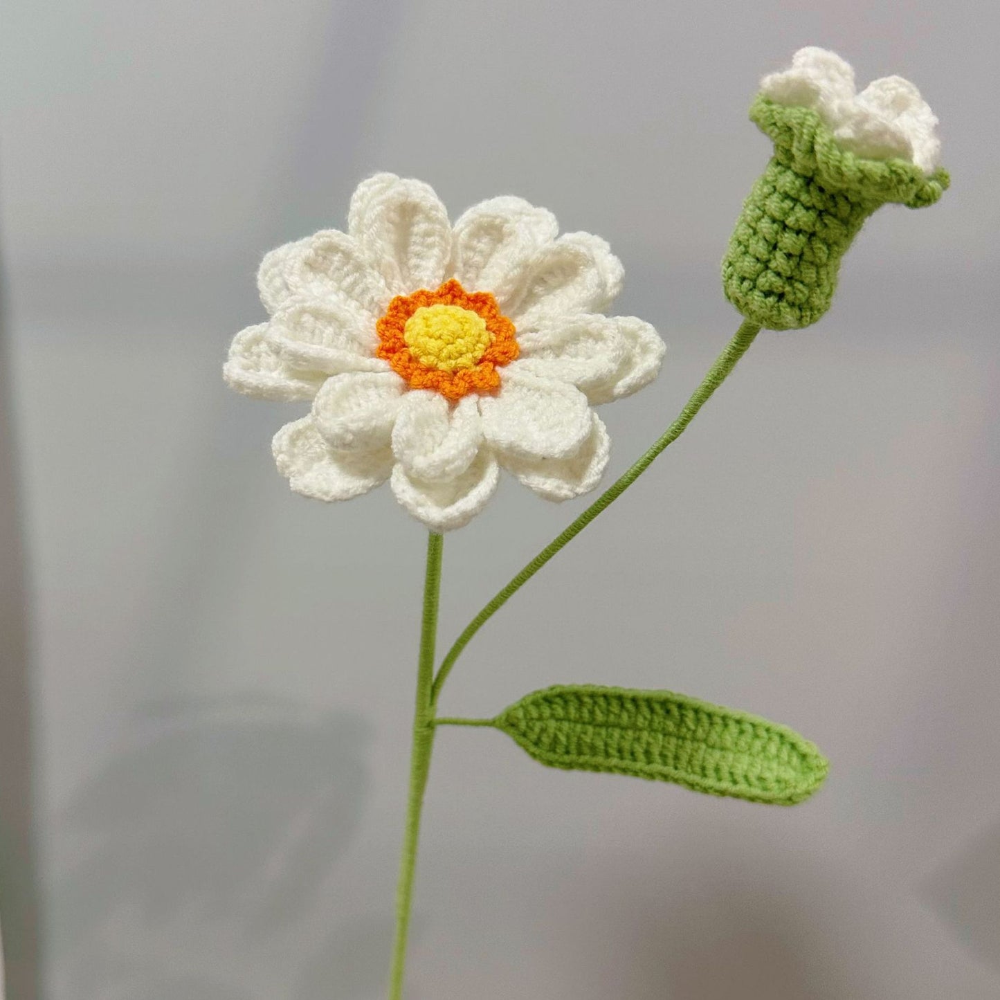 Handmade Crochet Zinnia Flower Bouquet – Knitted Yarn Blooms for Gifts & Home Decor