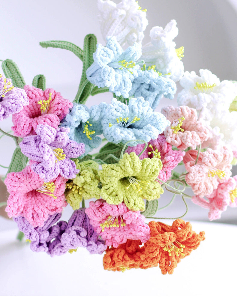 Handmade Crochet Daffodil Bouquet – Multi-Stem Knitted Yarn Flowers for Home Decor & Gifts