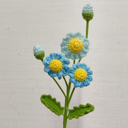 Handmade Crochet Daisy Bouquet – Multi-Stem Knitted Yarn Flowers for Gifts & Home Decor