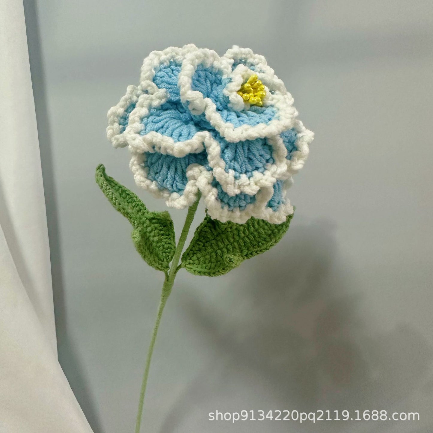 Handmade Crochet Peony Bouquet – Creative Knitted Yarn Flowers for Gifts & Home Decor