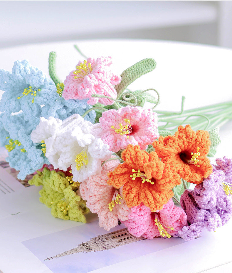 Handmade Crochet Daffodil Bouquet – Multi-Stem Knitted Yarn Flowers for Home Decor & Gifts