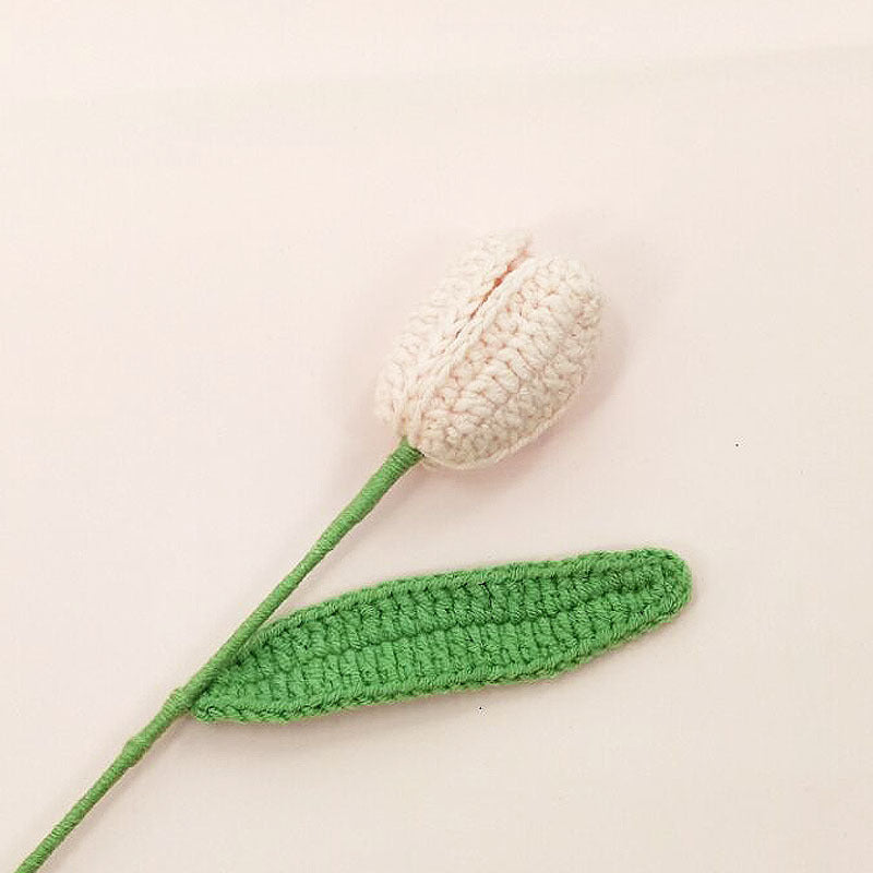 Handmade Crochet Tulip Flowers – Knitted Yarn Artificial Blooms for Home Decor & Gifts