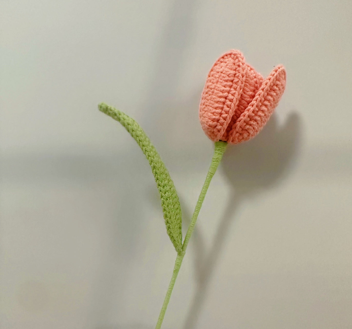 Handmade Crochet Petal Tulip Bouquet – Knitted Yarn Potted Flowers for Home Decor & Gifts